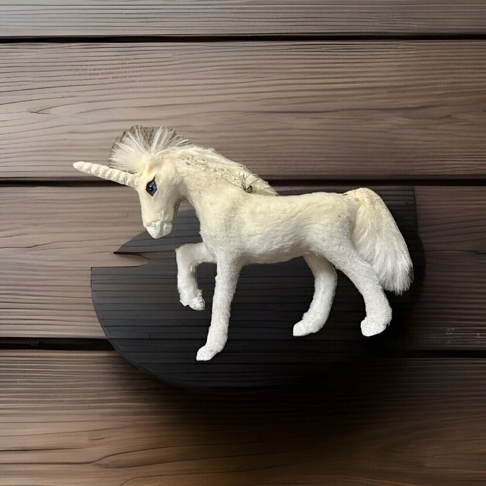 FROSTED KINGDOM MYSTICAL PLUSH WHITE GLITTER UNICORN HORSE FURRY SOFT TAIL MANE